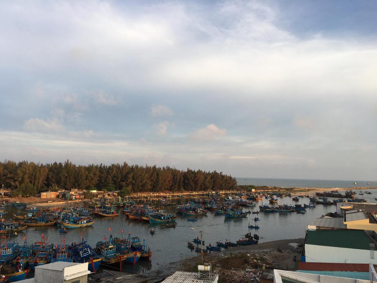Hotel Tan Phu La Gi Eksteriør bilde